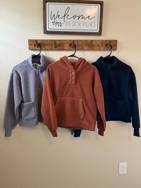 Free Assembly Women’s Jacket & Pullover Bundle 3 Pack Size XS